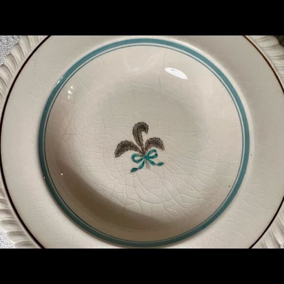 6 Vintage Johnson Bros Old English Rimmed Soup Bowls 8" × 1 - 1/4" Deep. - Picture 9 of 12